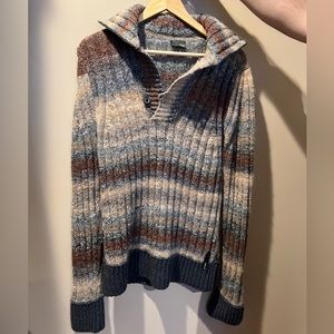 FENDI Men’s Wool Sweater with Button Collar